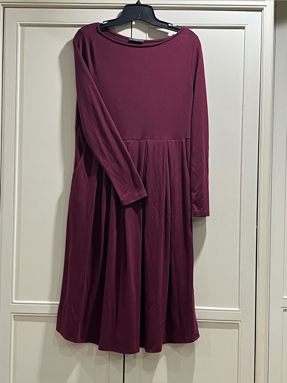 West Kei Long Sleeve Swing Dress in Deep Wine M